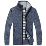 Load image into Gallery viewer, Men sweater cardigan
