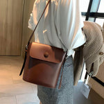 Load image into Gallery viewer, Women&#39;s Leather Bucket Bag
