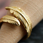 Load image into Gallery viewer, Adjustable Golden Plume Ring
