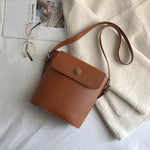 Load image into Gallery viewer, Women&#39;s Leather Bucket Bag
