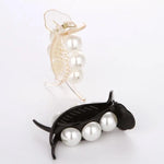 Load image into Gallery viewer, Elegant Pearl Hair Clip
