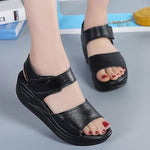 Load image into Gallery viewer, Comfortable Platform Wedge Sandal With Style
