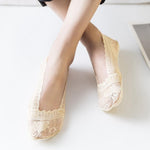 Load image into Gallery viewer, Women&#39;s Lace Low Cut Non Slip Socks
