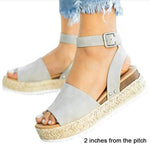 Load image into Gallery viewer, Adjustable platform sandals with buckle
